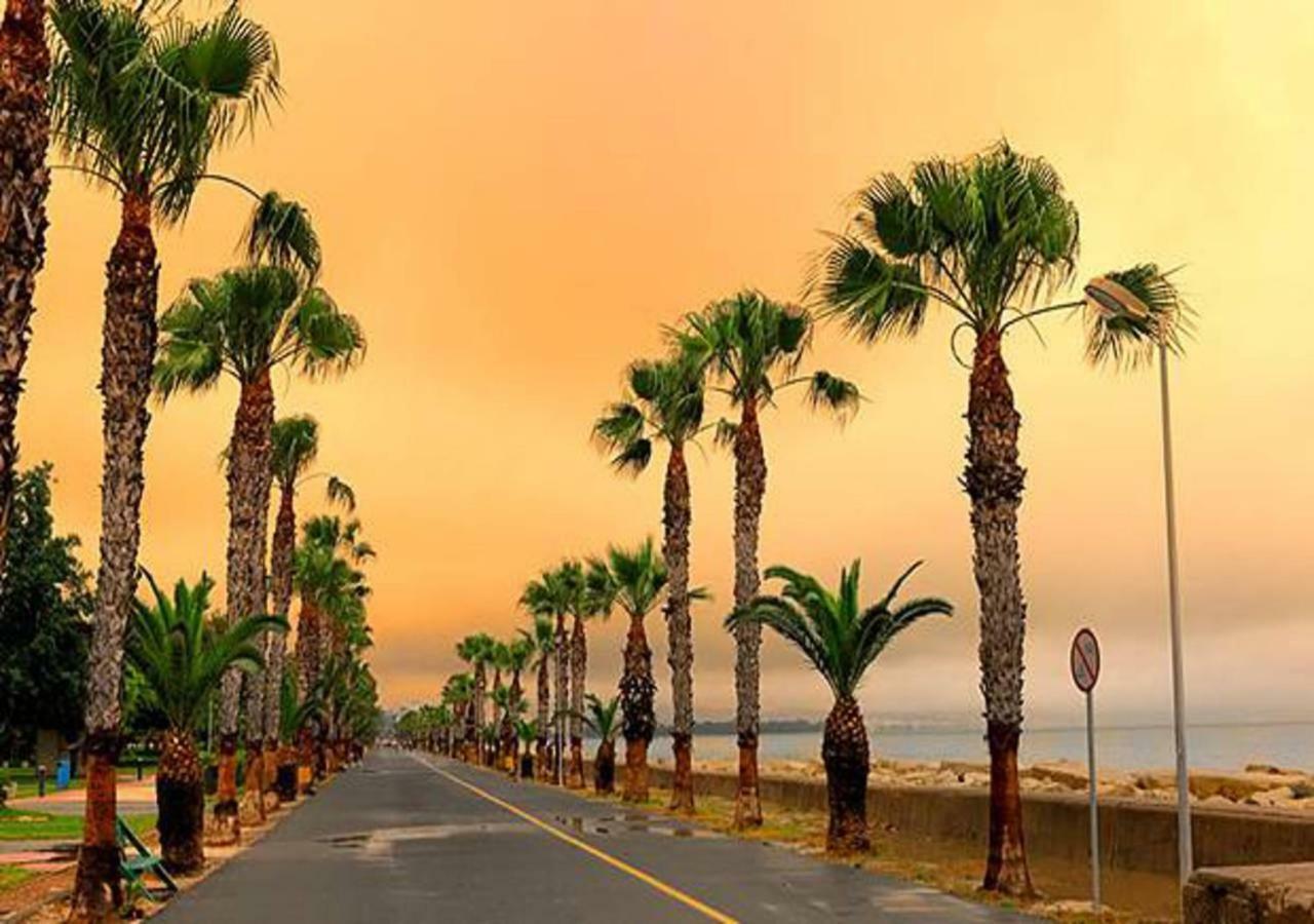 Sea Front & City Center, Amazing Sea View Limassol Exterior foto